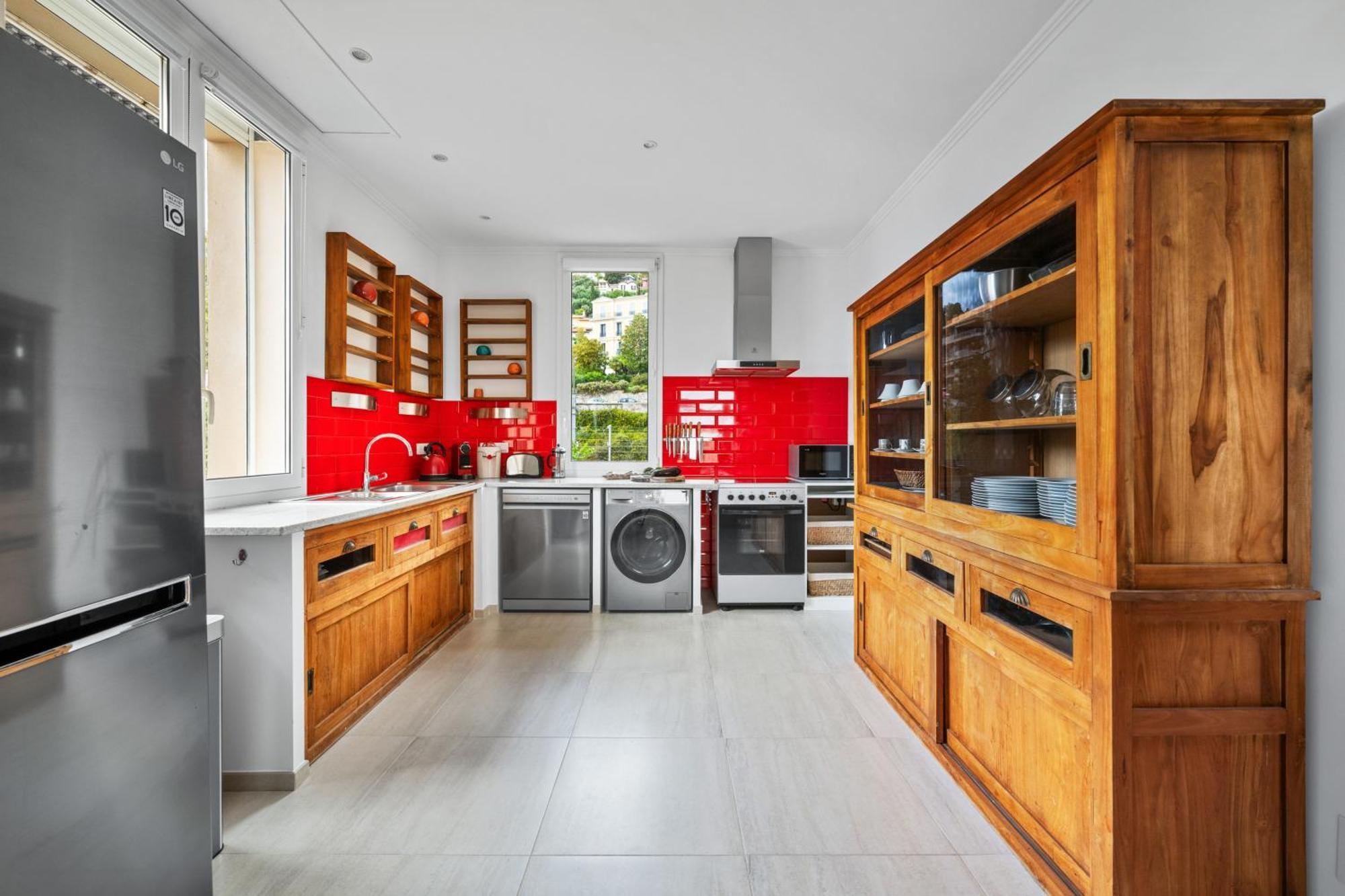 La Fabrique A Poupees - Chambres Et Appartements De Charme Au Coeur De Ментона Екстериор снимка